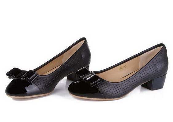 Ferragamo Shallow mouth Block heel Shoes Women--017